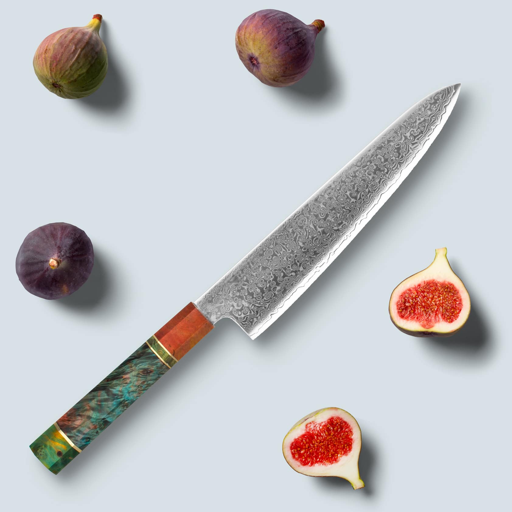 इचिका (いち か か か) रंगीन अष्टकोणीय हैंडल के साथ दमिश्क स्टील चाकू